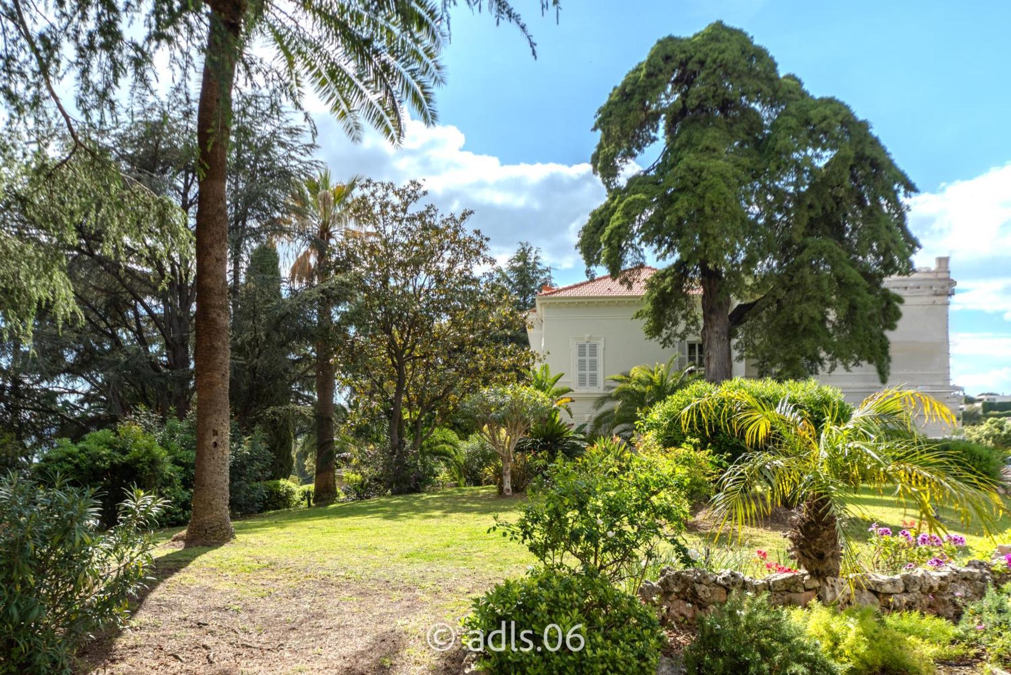 Un Studio De Charme Vue Mer & Piscine D'Exception Cannes Ngoại thất bức ảnh