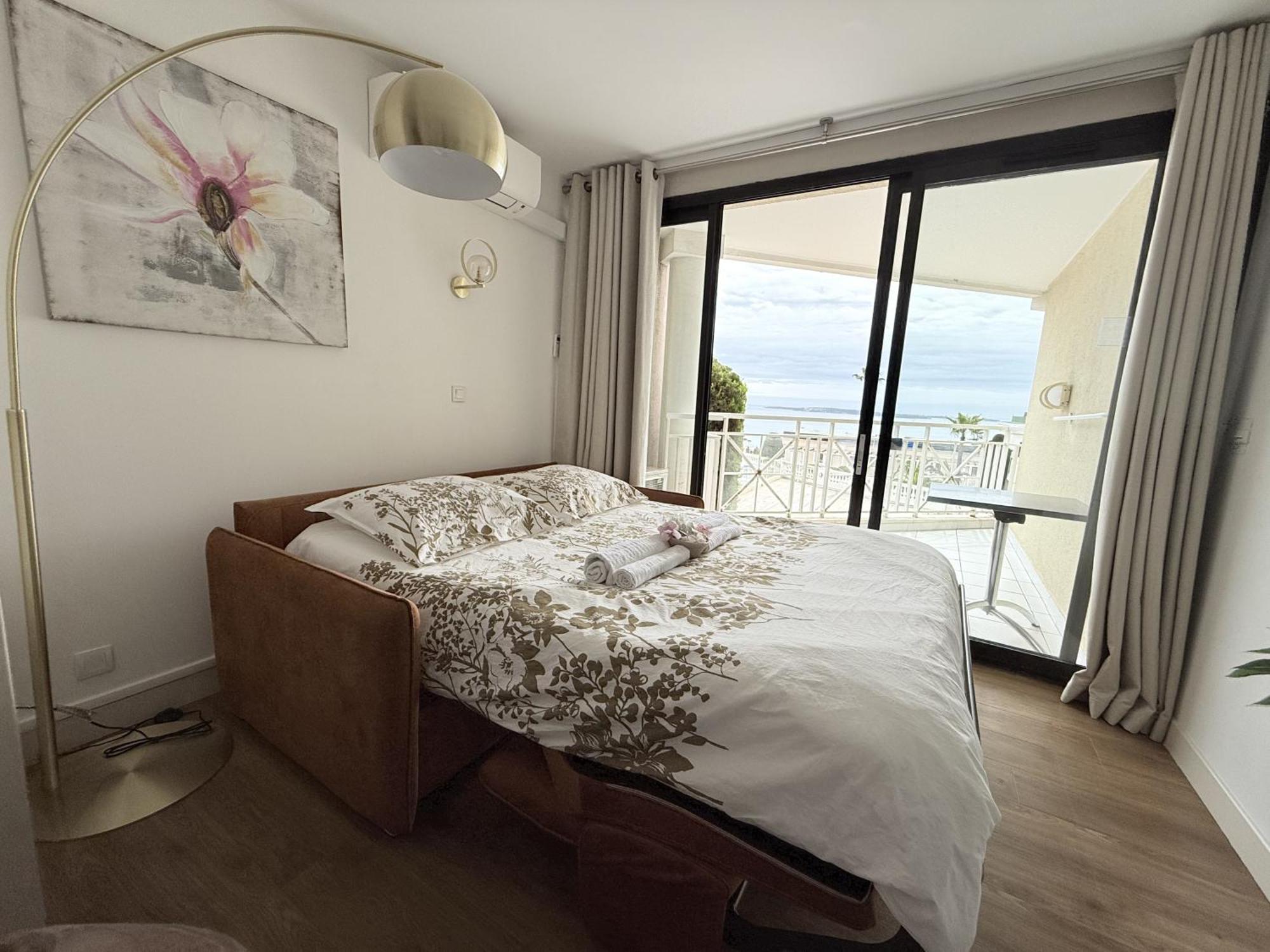 Un Studio De Charme Vue Mer & Piscine D'Exception Cannes Ngoại thất bức ảnh